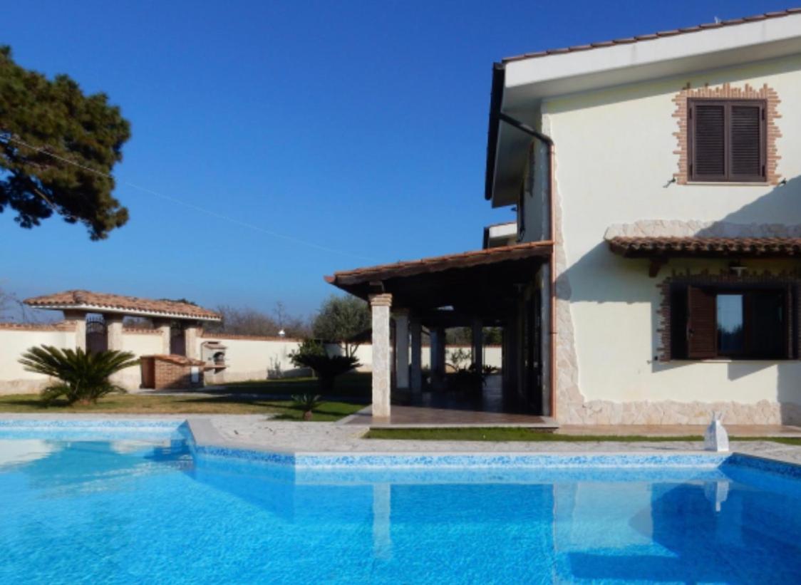 Villa Luxury House à Anzio Extérieur photo