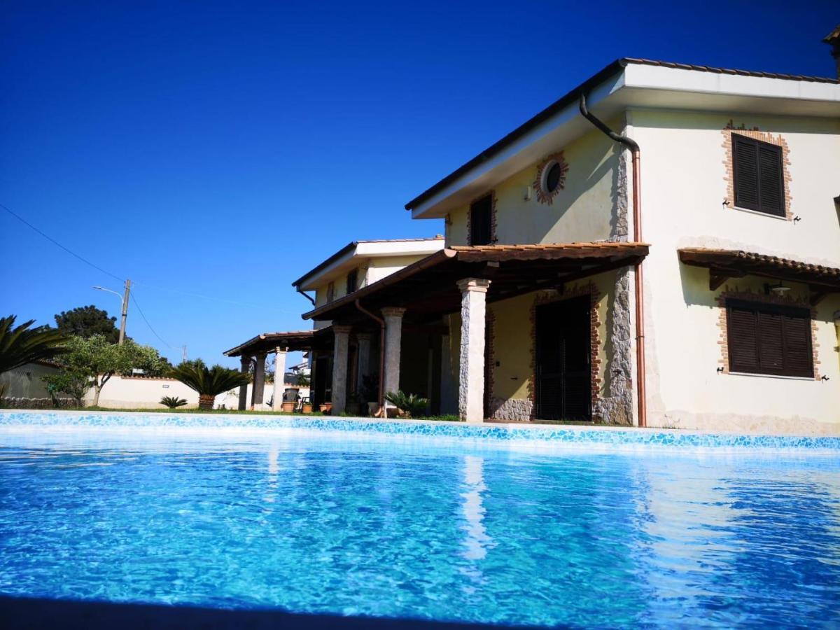 Villa Luxury House à Anzio Extérieur photo