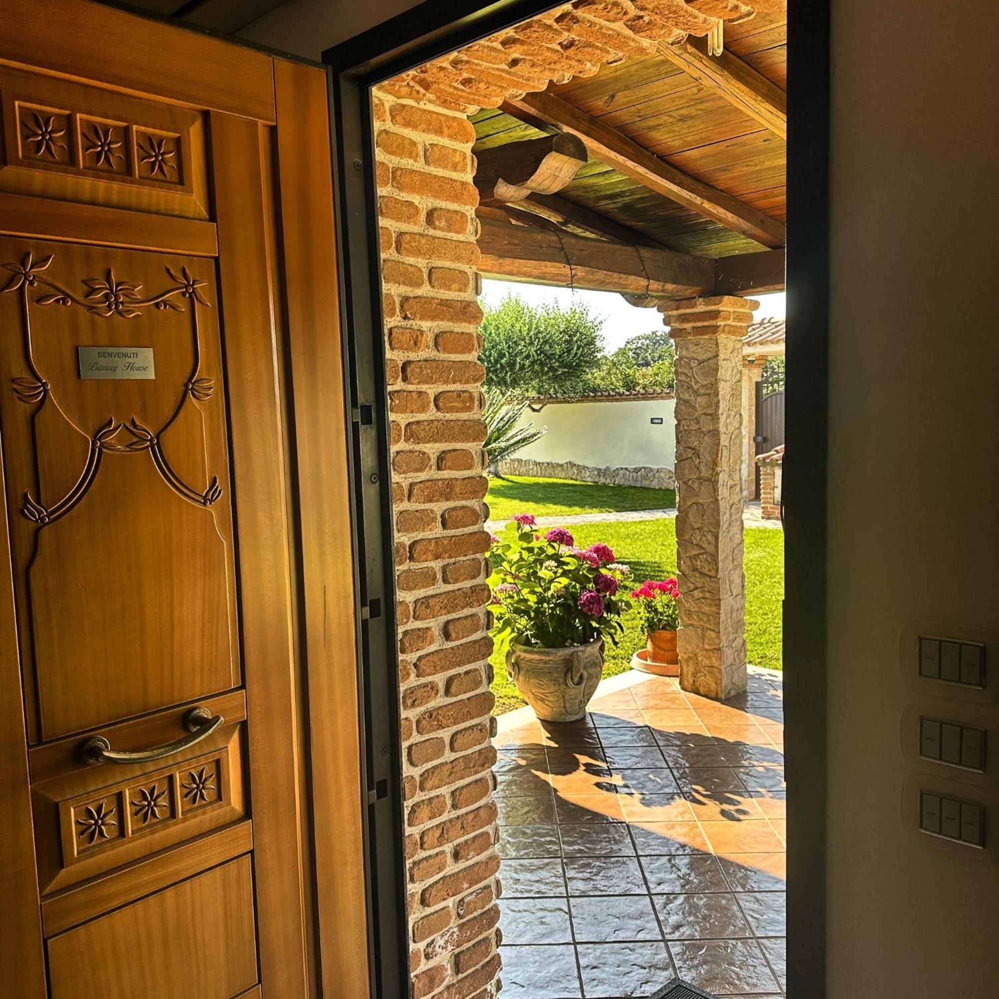 Villa Luxury House à Anzio Extérieur photo